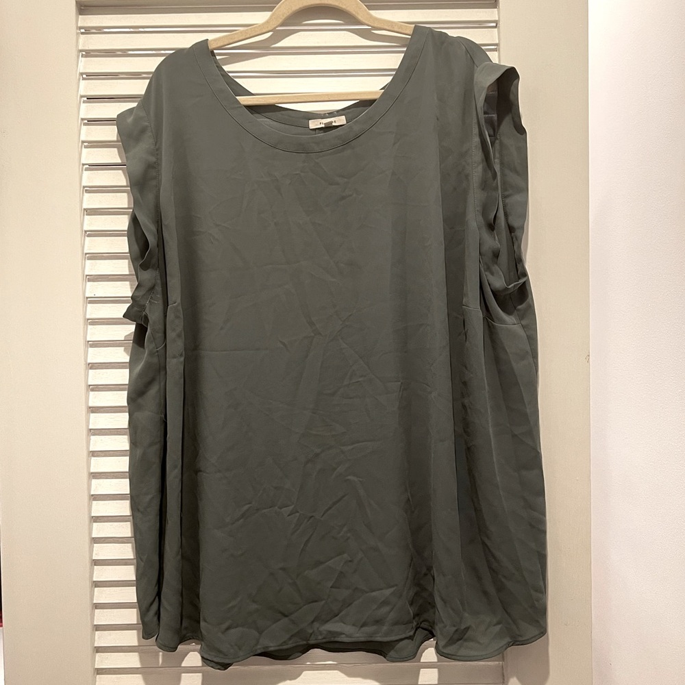 Pleione Sage Green Cap Sleeve Top 3X
